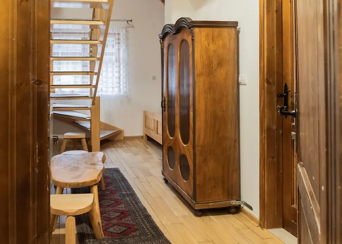 Krupac - Bara Nyaraló