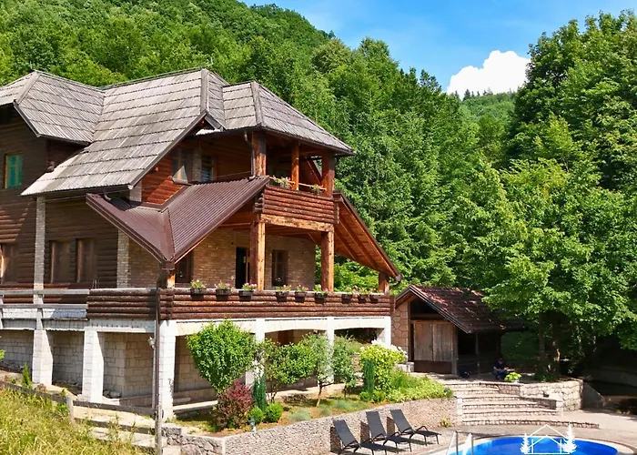 Krupac - Bara Nyaraló